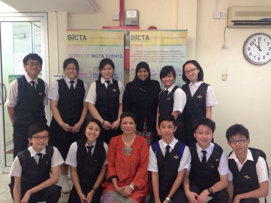 Photo with head judge for schools